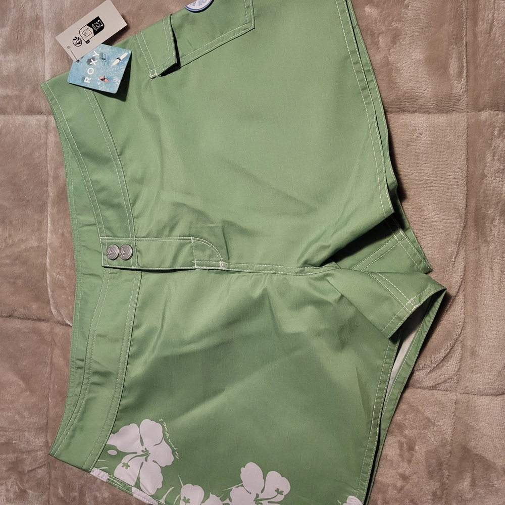 Roxy Women's Green Shorts